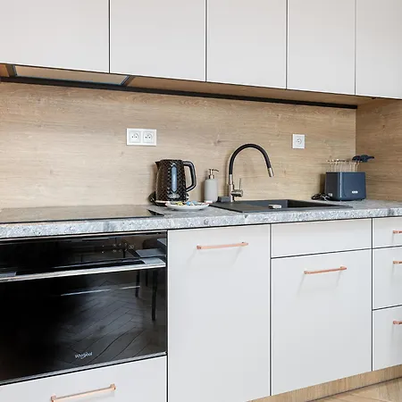 Apartment Rentplanet - Diasfera Lodz