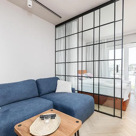 Apartment Rentplanet - Diasfera Lodz