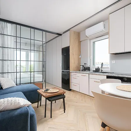 Rentplanet - Diasfera Apartment Lodz